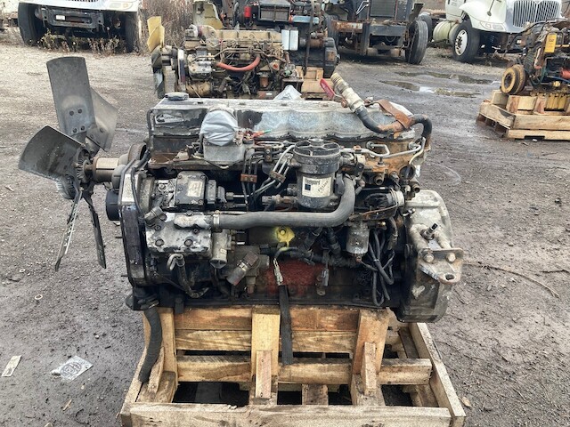 2002 Cummins ISB5.9 205hp Diesel Engine
